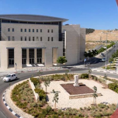 ישיבת הר המור (2)