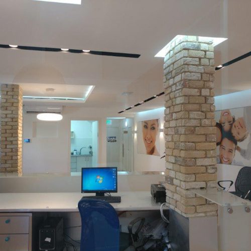 מרפאת שיניים עמוס בוחניק ראשון